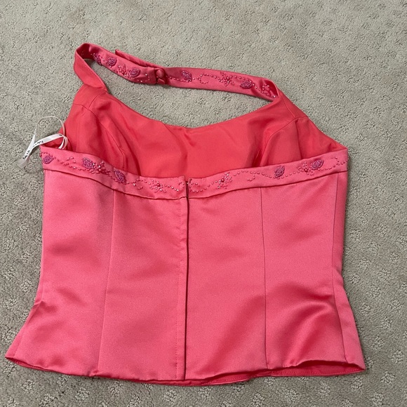 Halter Top - Picture 2 of 2